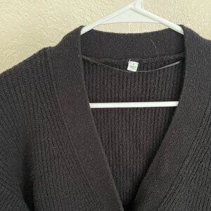GU / oversized cardigan / black